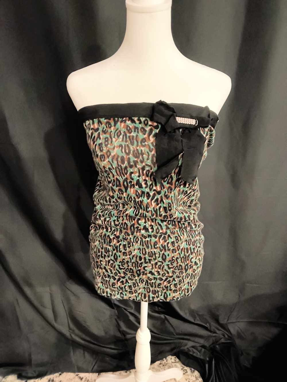 Forever 21 Strapless Leopard Print Tube Top with Black Bow